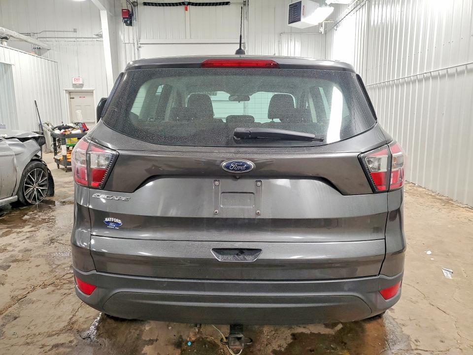 2017 Ford Escape s