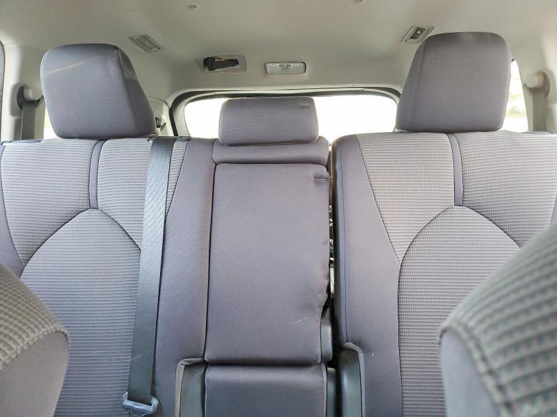 2020 Toyota Highlander le