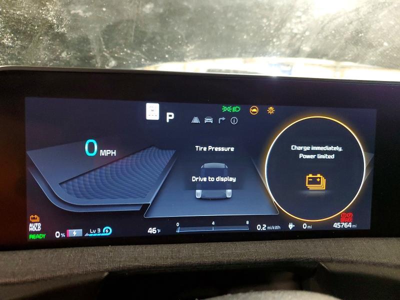 2023 KIA EV6 Light
