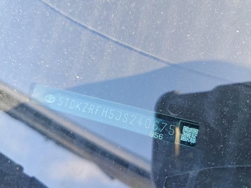 2018 Toyota Highlander se