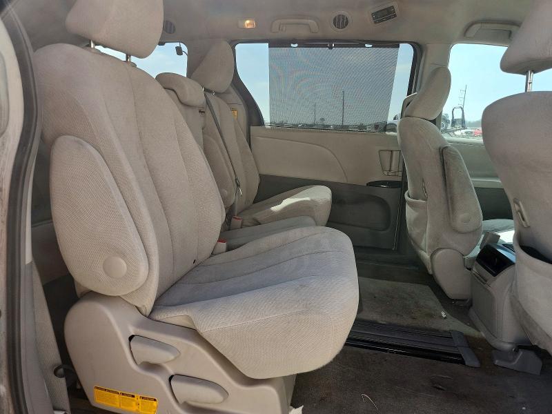 2014 Toyota Sienna
