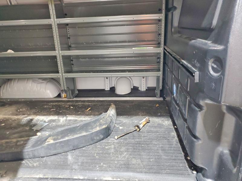 2025 GMC Savana 2500 Cargo Utility / Service van