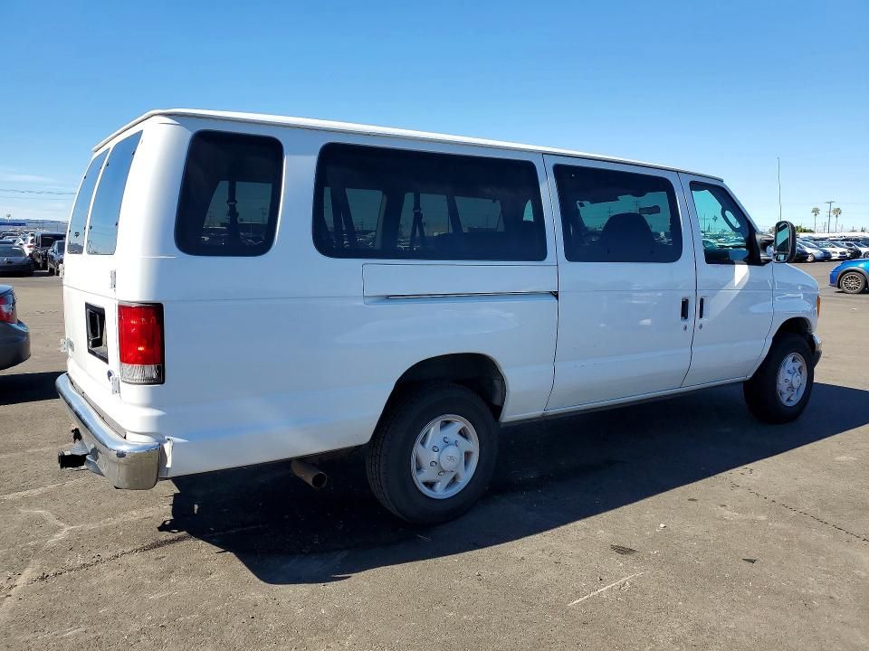 2006 Ford Econoline E350 Super Duty Wagon