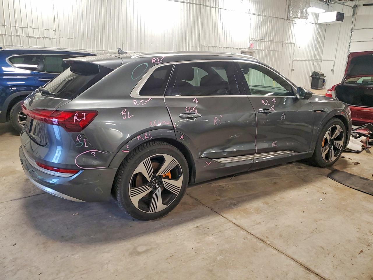 2019 Audi E-tron Prestige