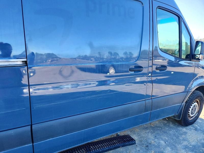 2019 Mercedes-Benz 2019 Mercedes Benz Sprinter 2500 Delivery van