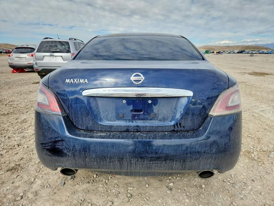 2014 Nissan Maxima s