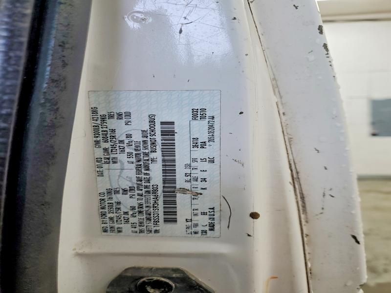 2003 Ford Econoline E350 Super Duty Wagon