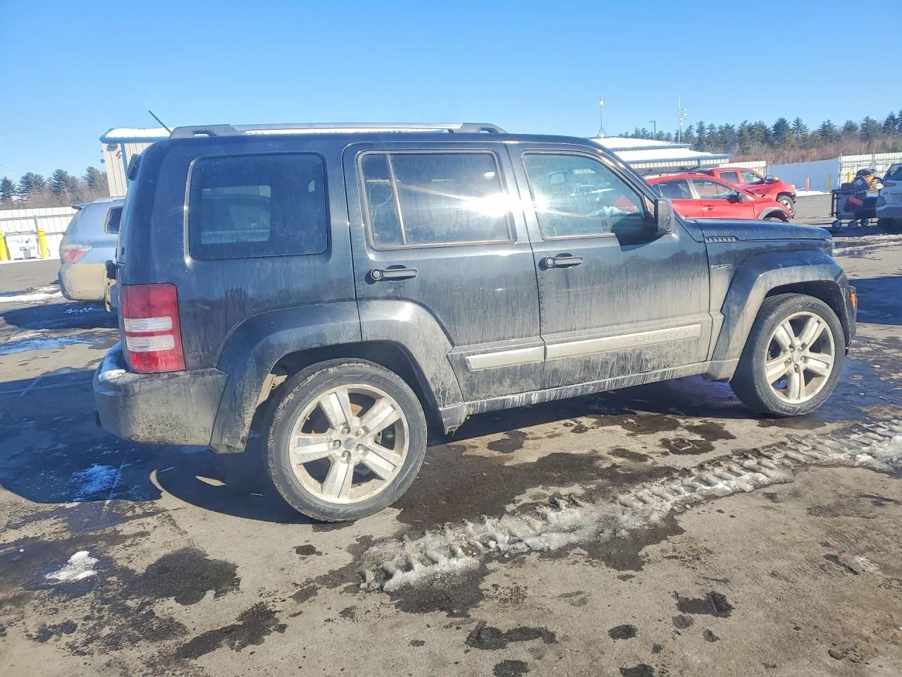 2012 Jeep Liberty jet