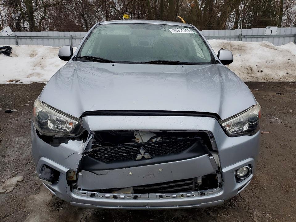 2011 Mitsubishi Rvr se