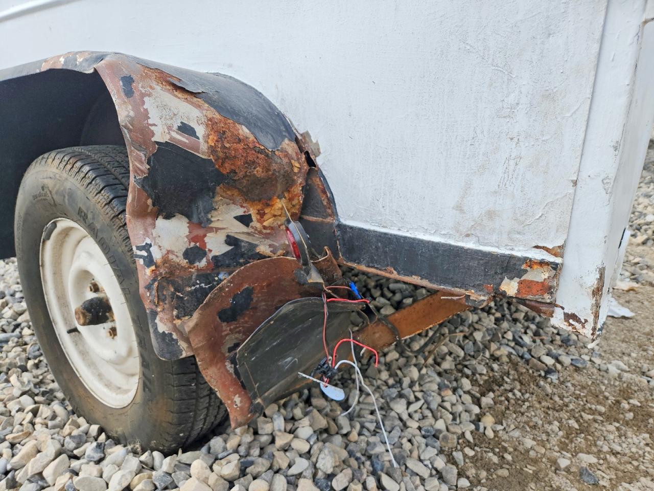 1999 Unknown 1999 Enclosed Cargo Trailer