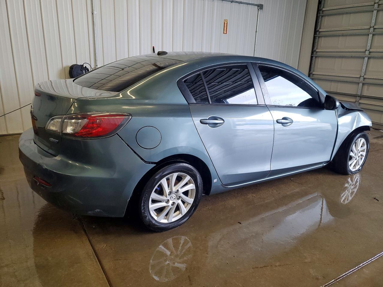 2012 Mazda 3 I