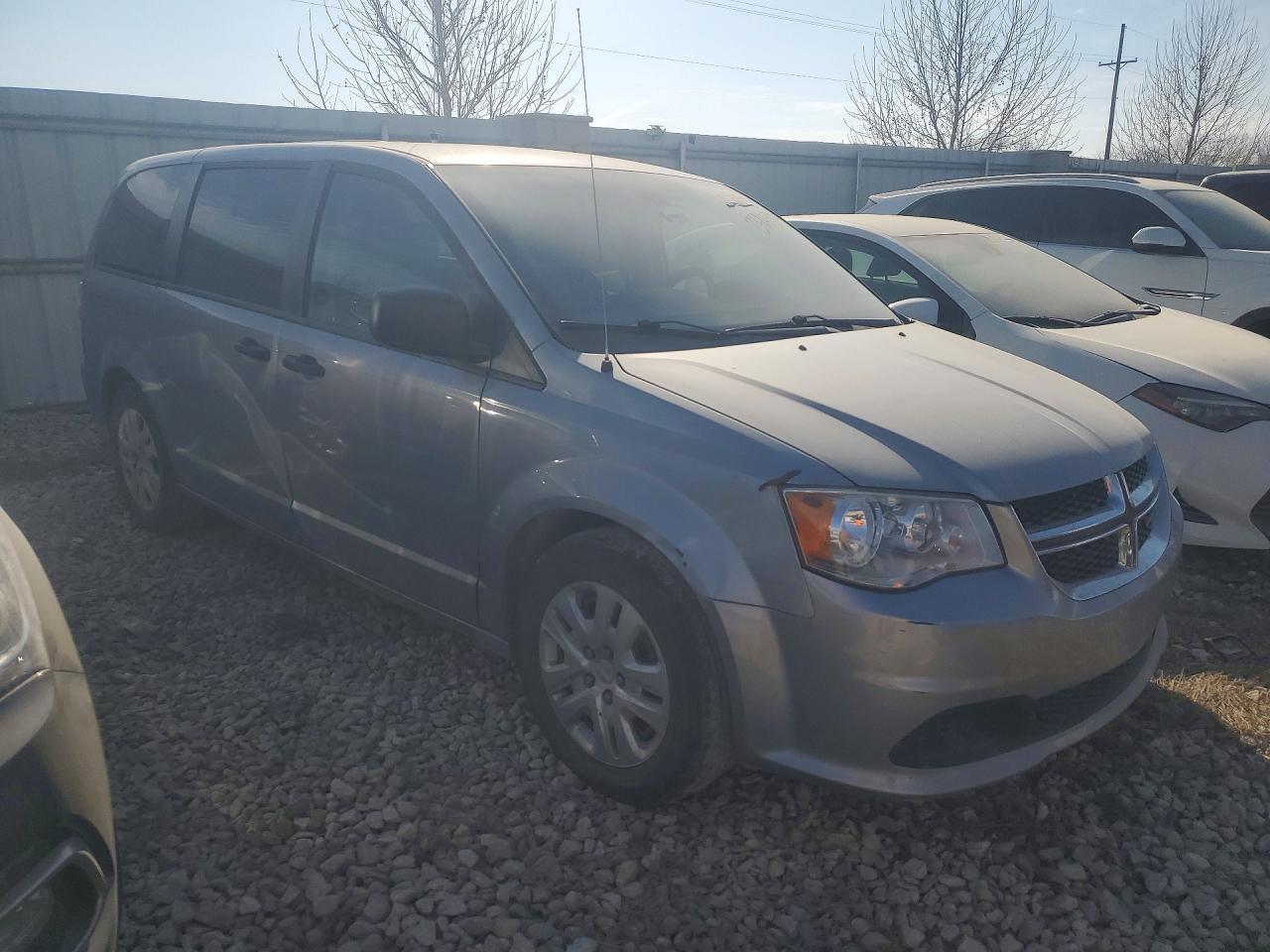 2020 Dodge Grand Caravan se
