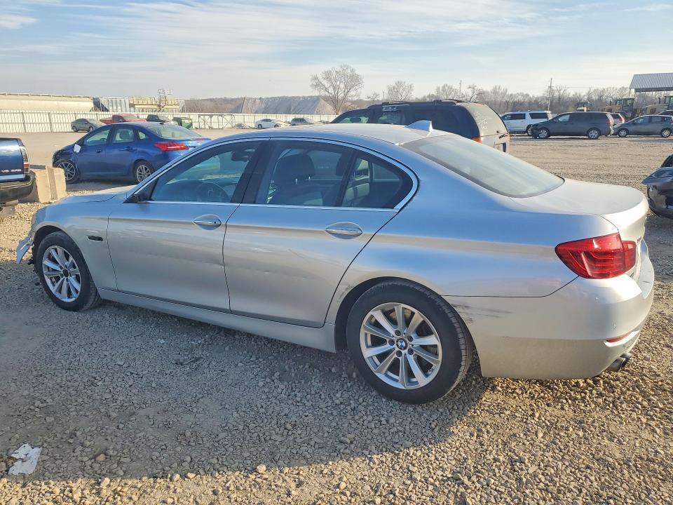 2016 BMW 528 xi