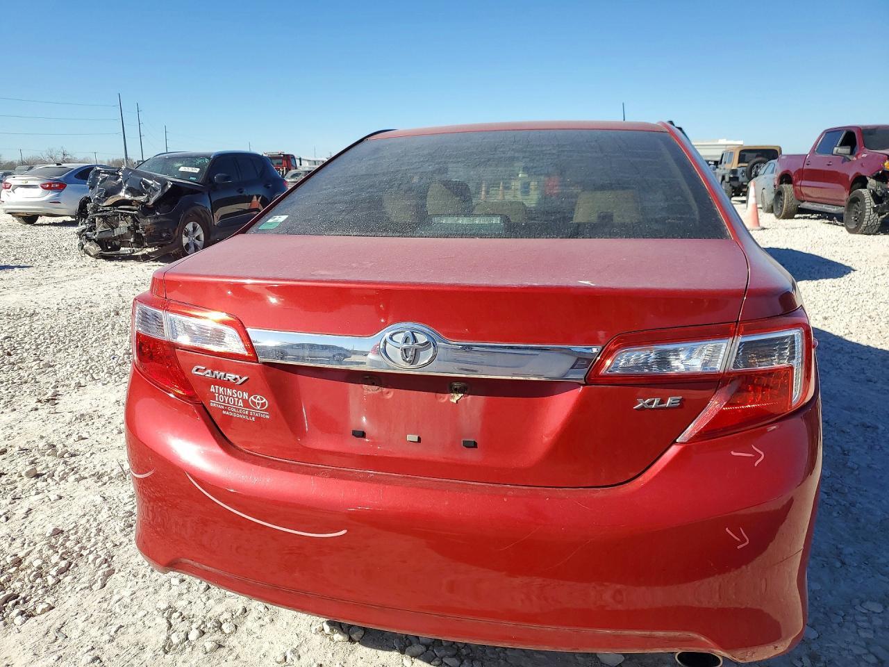 2013 Toyota Camry l