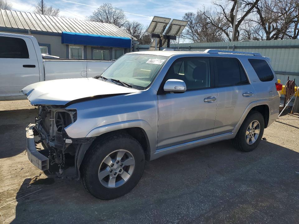 2013 Toyota 4runner SR5