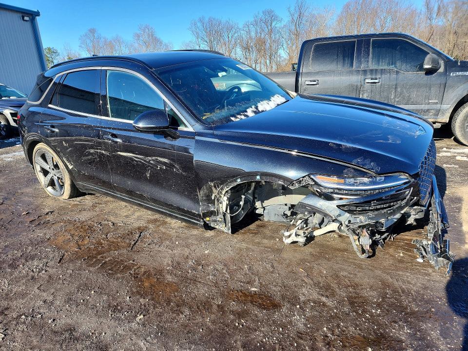 2023 Genesis Gv70 2.5t Standard