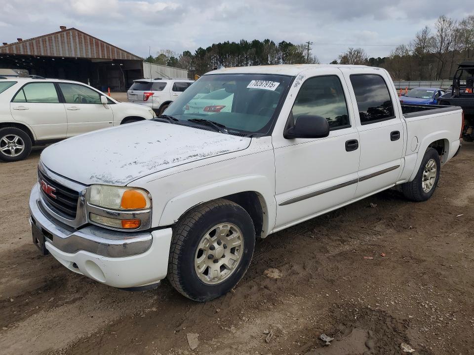 2005 GMC New Sierra C1500