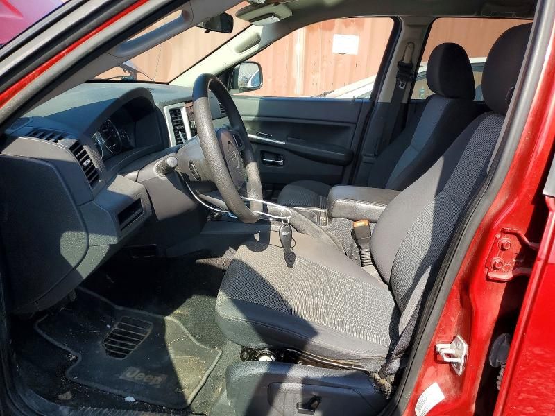 2010 Jeep Grand Cherokee Laredo