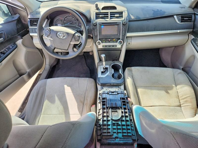 2014 Toyota Camry le