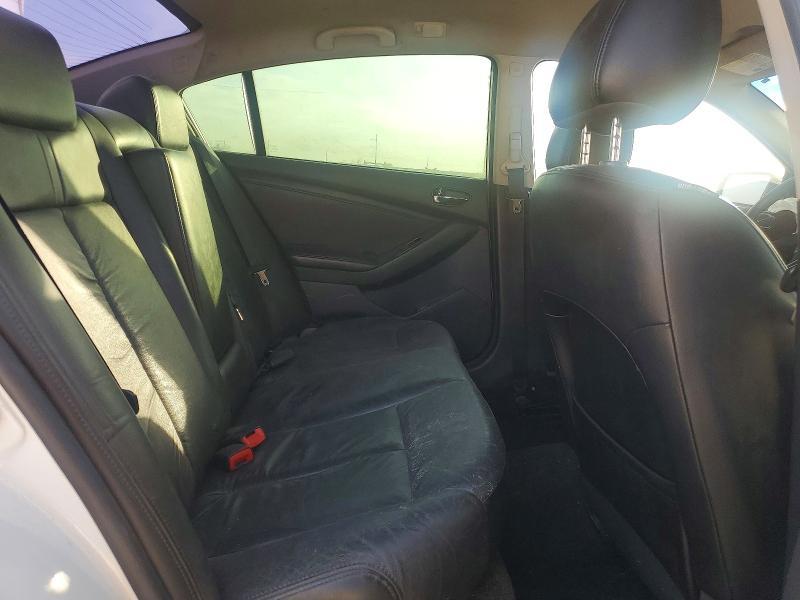 2012 Nissan Altima Base