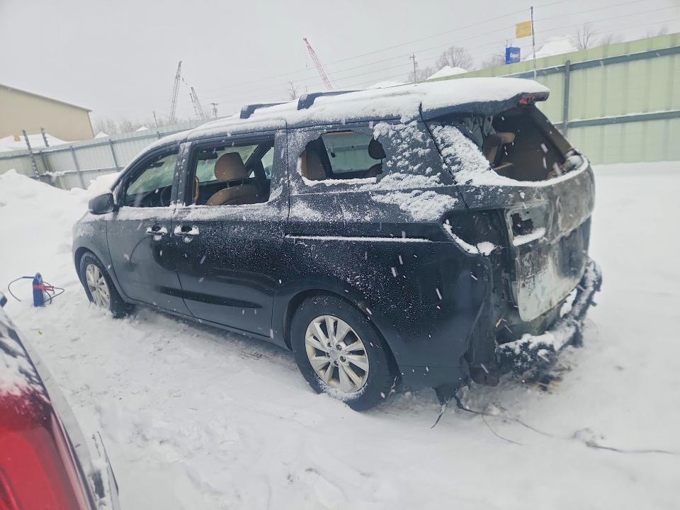 2016 KIA Sedona lx