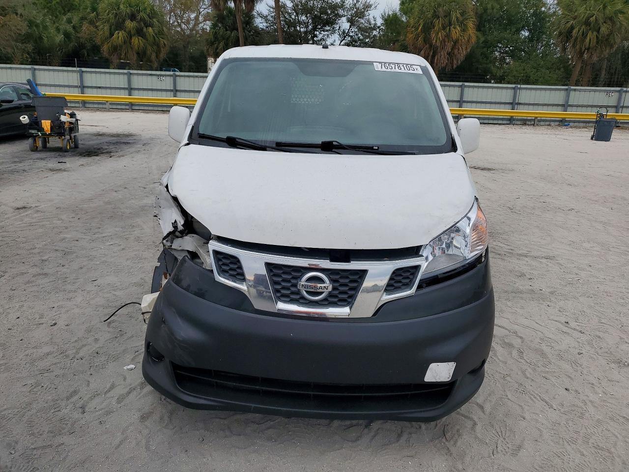 2015 Nissan NV200 Delivery Van