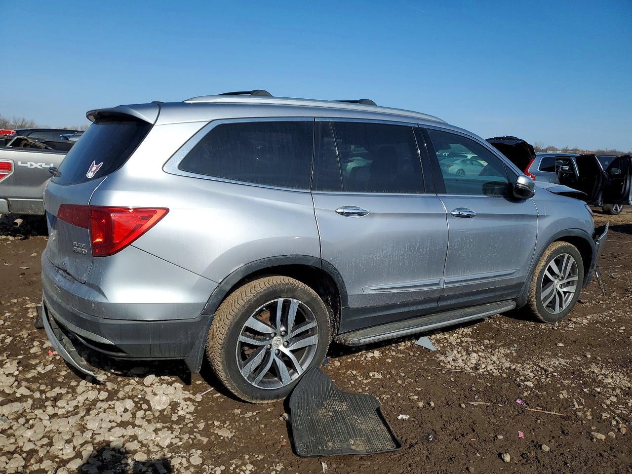2017 Honda Pilot Elite