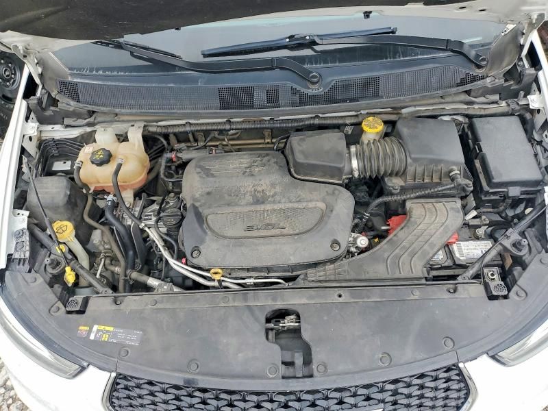 2022 Chrysler Pacifica Touring