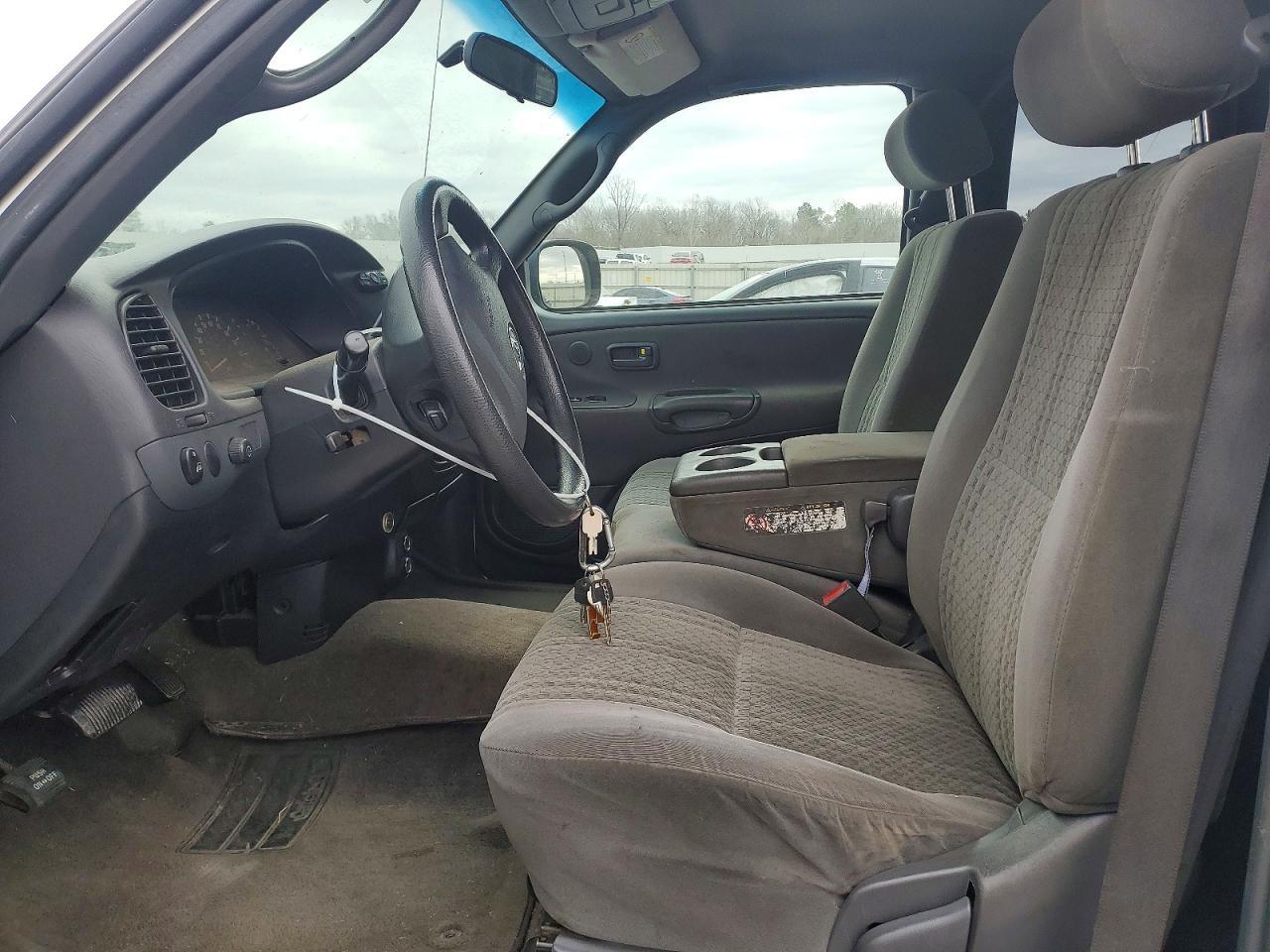 2003 Toyota Tundra SR5