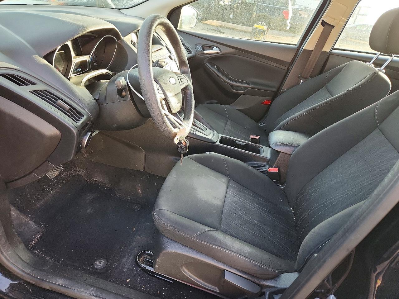 2017 Ford Focus se