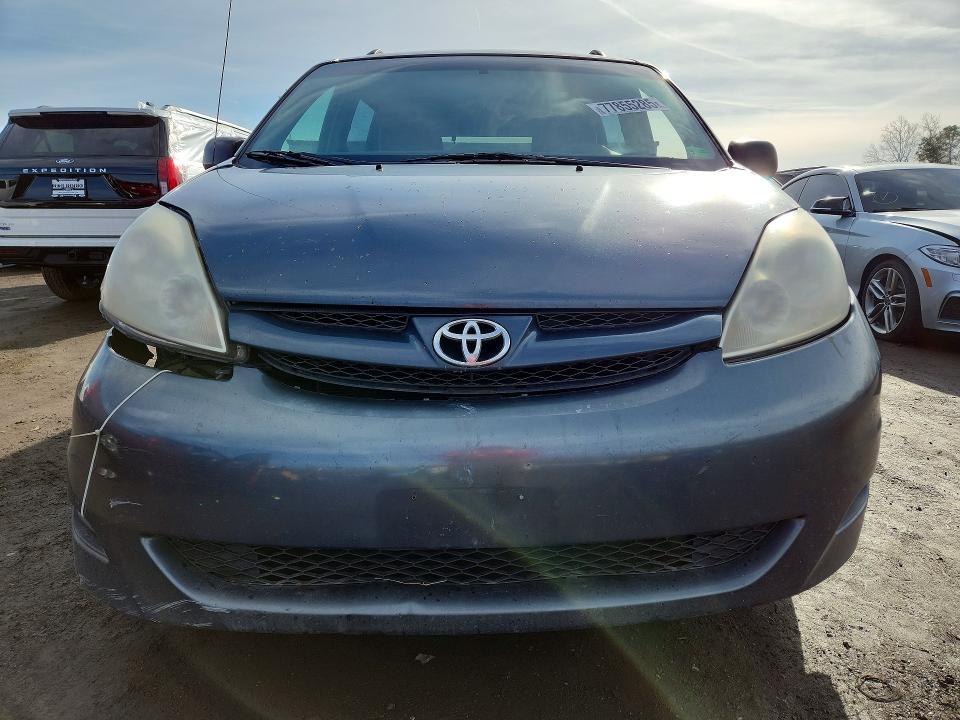 2006 Toyota Sienna ce