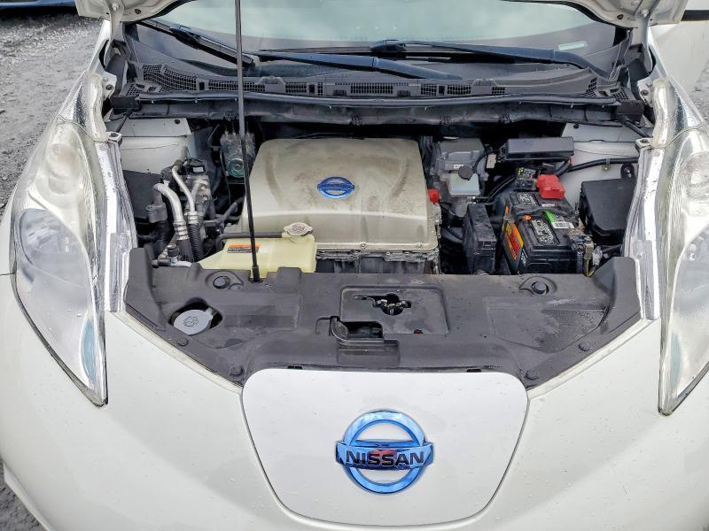 2015 Nissan Leaf s