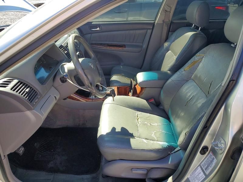2003 Toyota Camry le