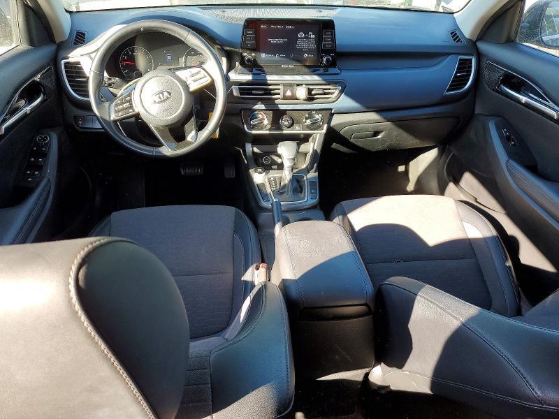 2021 KIA Seltos s