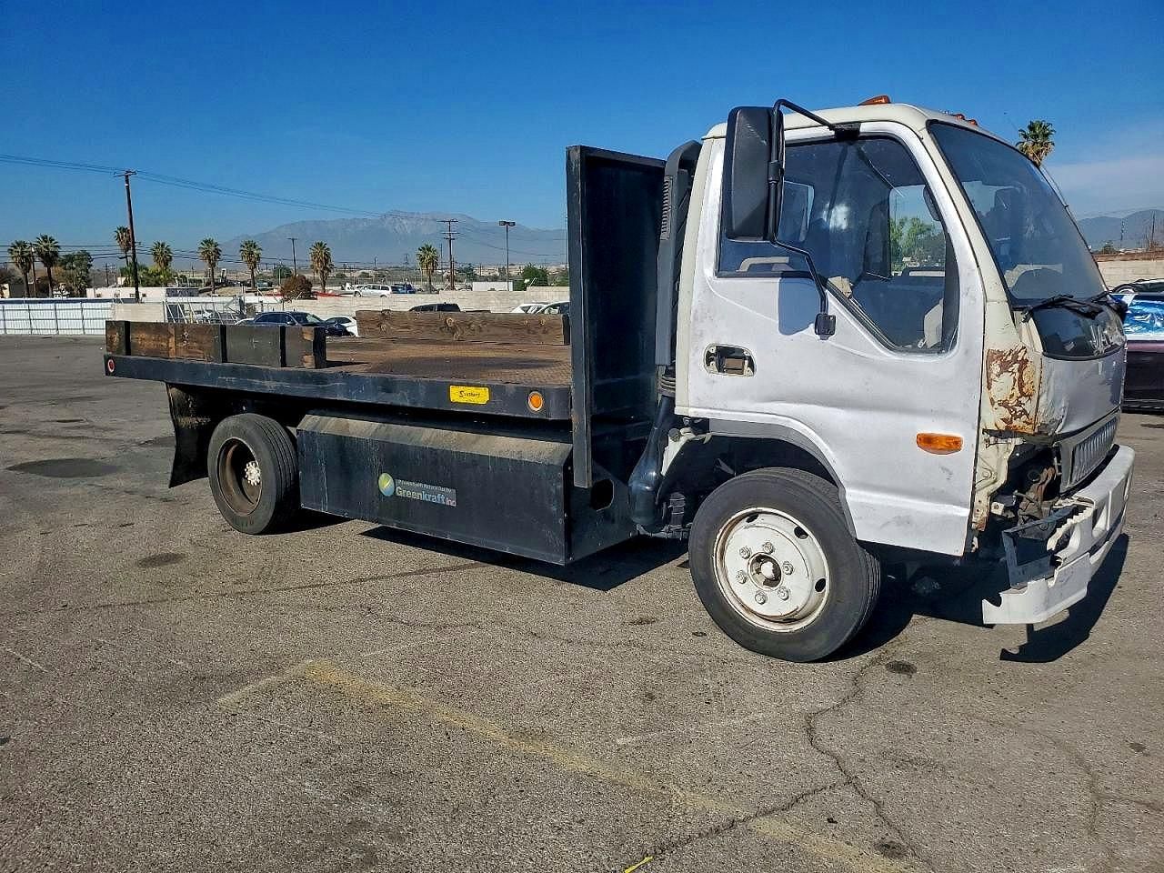 2015 Greenpower Motors 2015 Green Power Motor Company EVC210