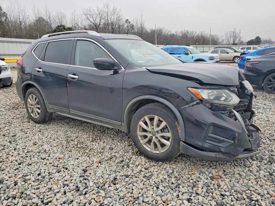 2020 Nissan Rogue