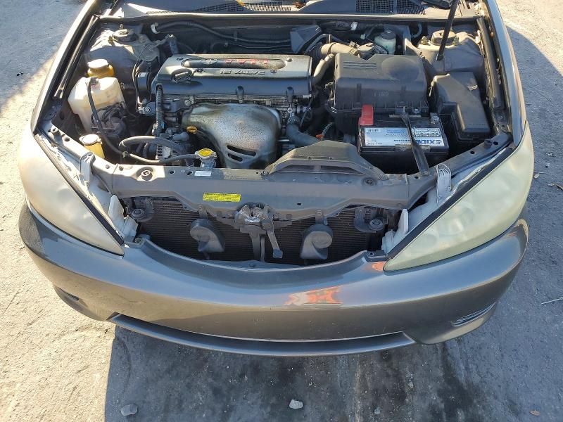 2006 Toyota Camry le