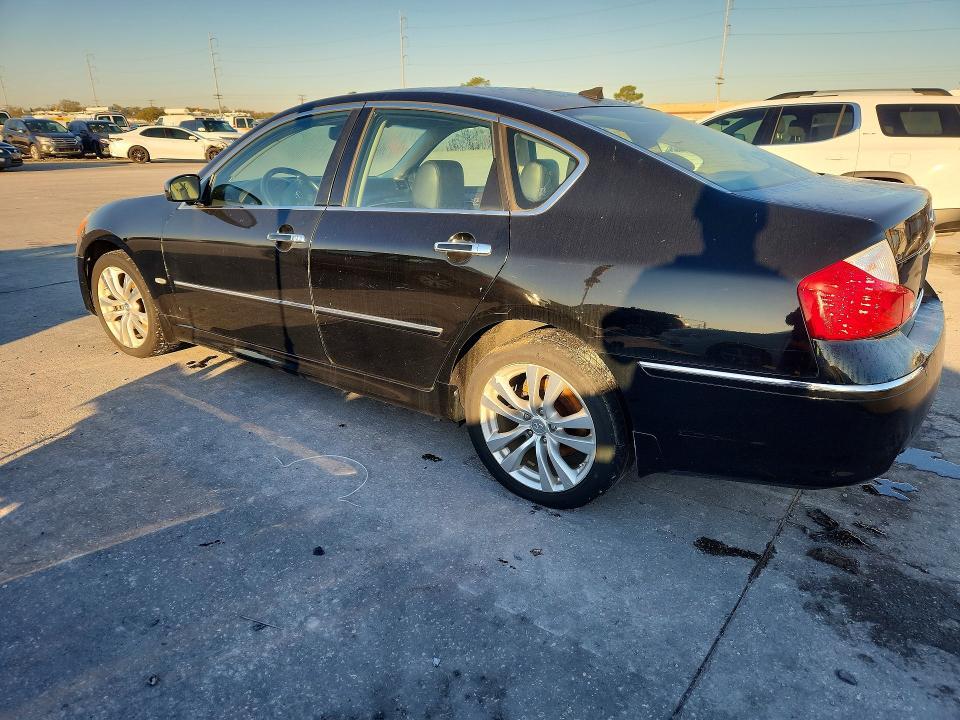 2010 Infiniti M35 Base