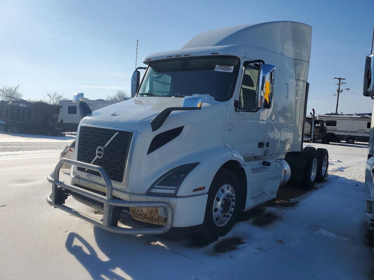 2020 Volvo VNR Semi Truck