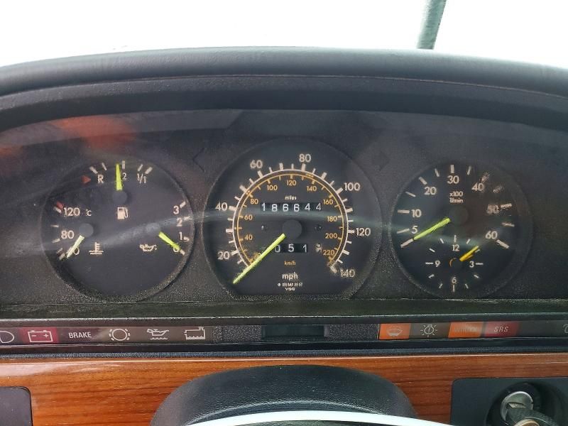 1987 Mercedes-Benz 300 sdl