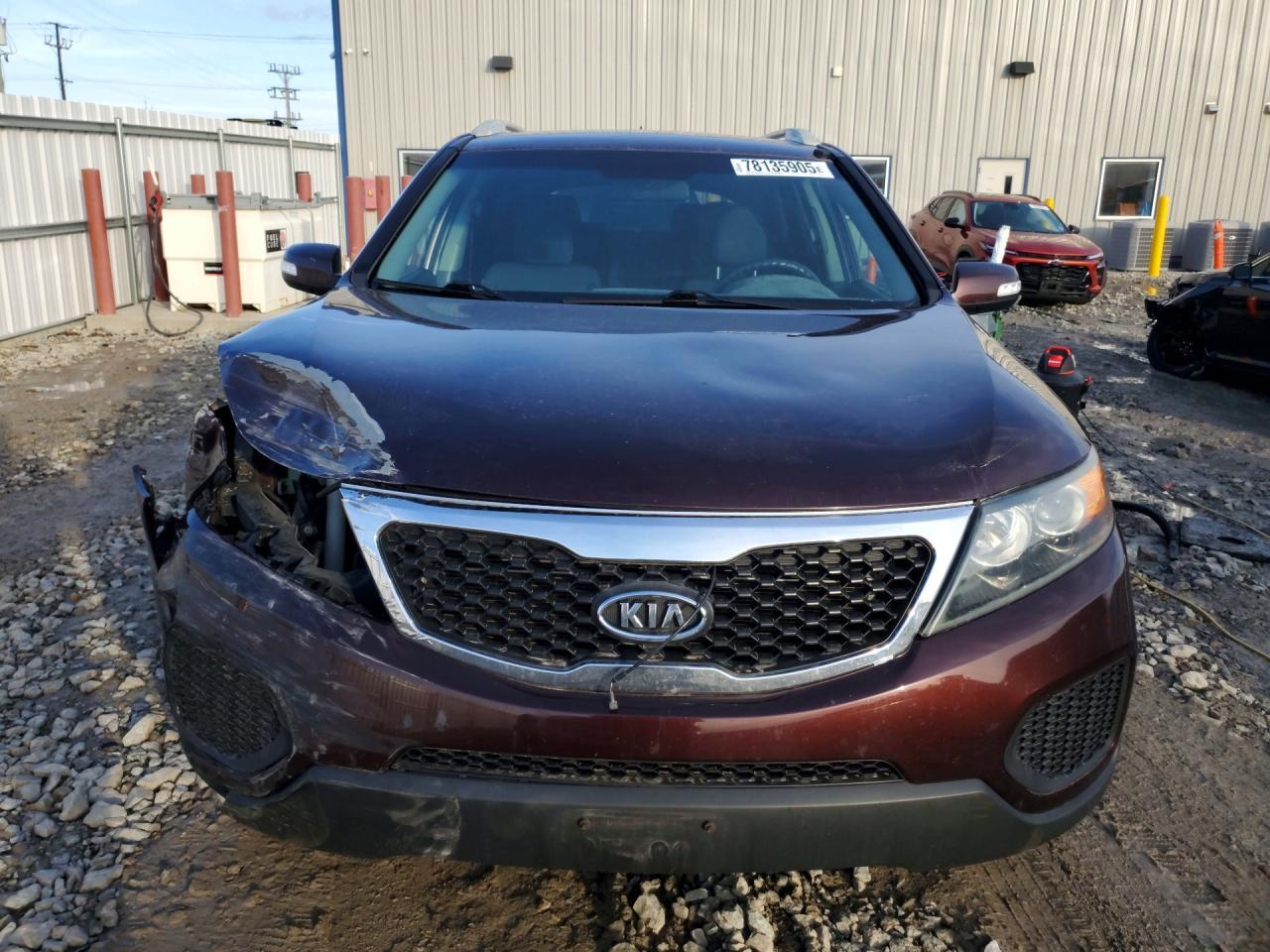2013 KIA Sorento lx