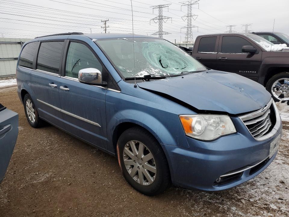 2012 Chrysler Town & Country Touring l