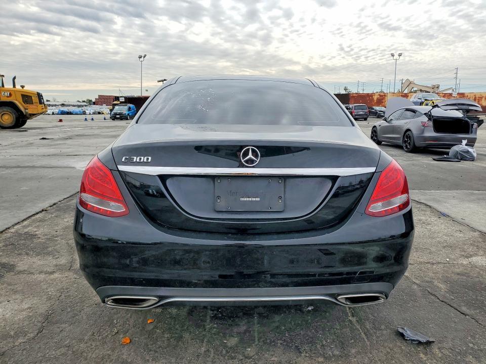 2016 Mercedes-Benz C300