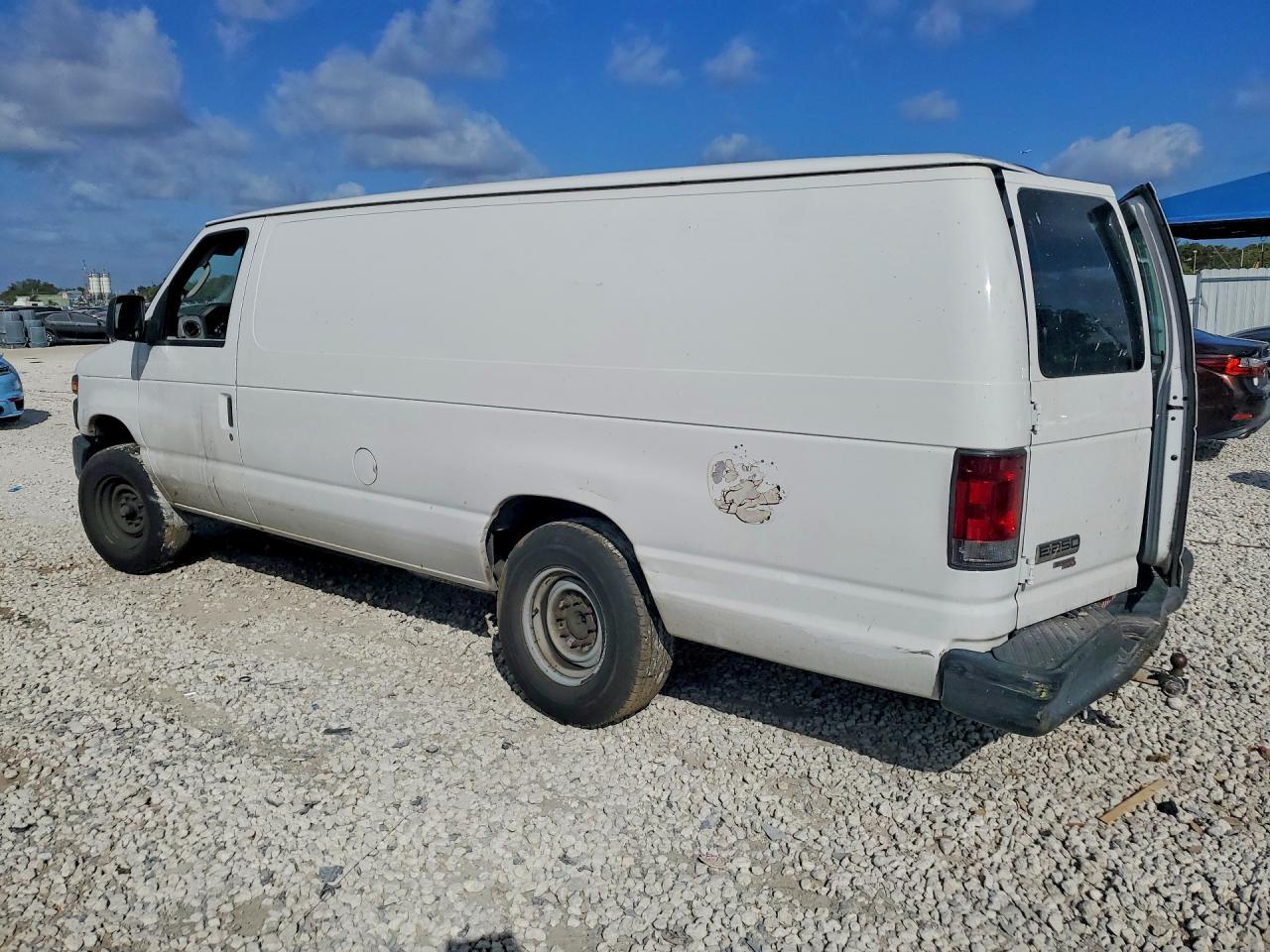 2011 Ford E250 Utility / Service Van