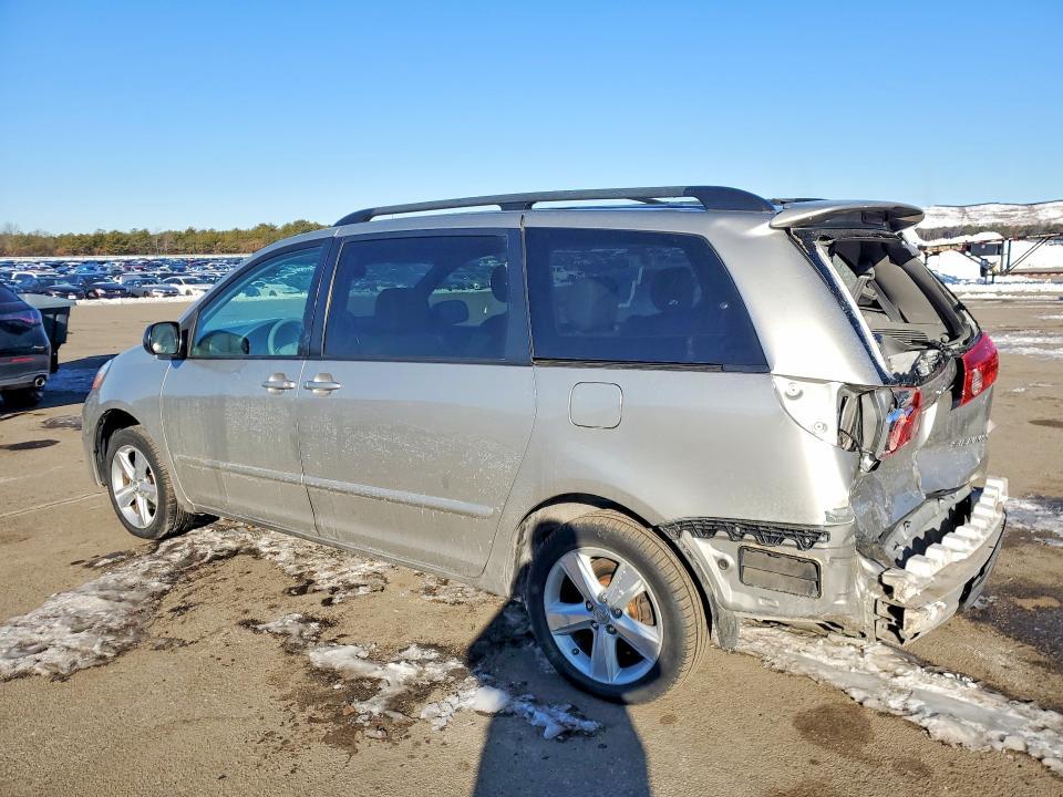 2007 Toyota Sienna ce