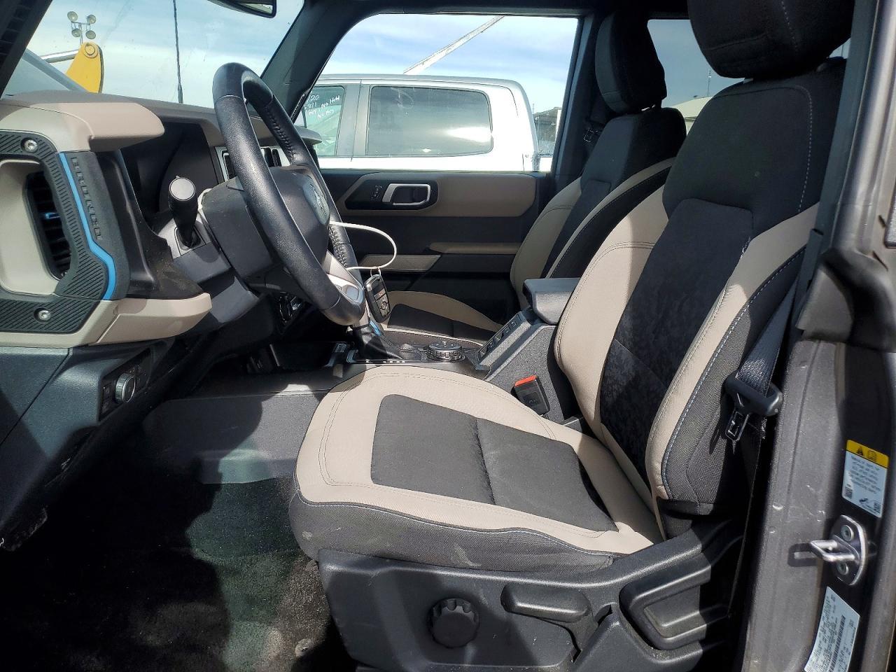 2023 Ford Bronco Base
