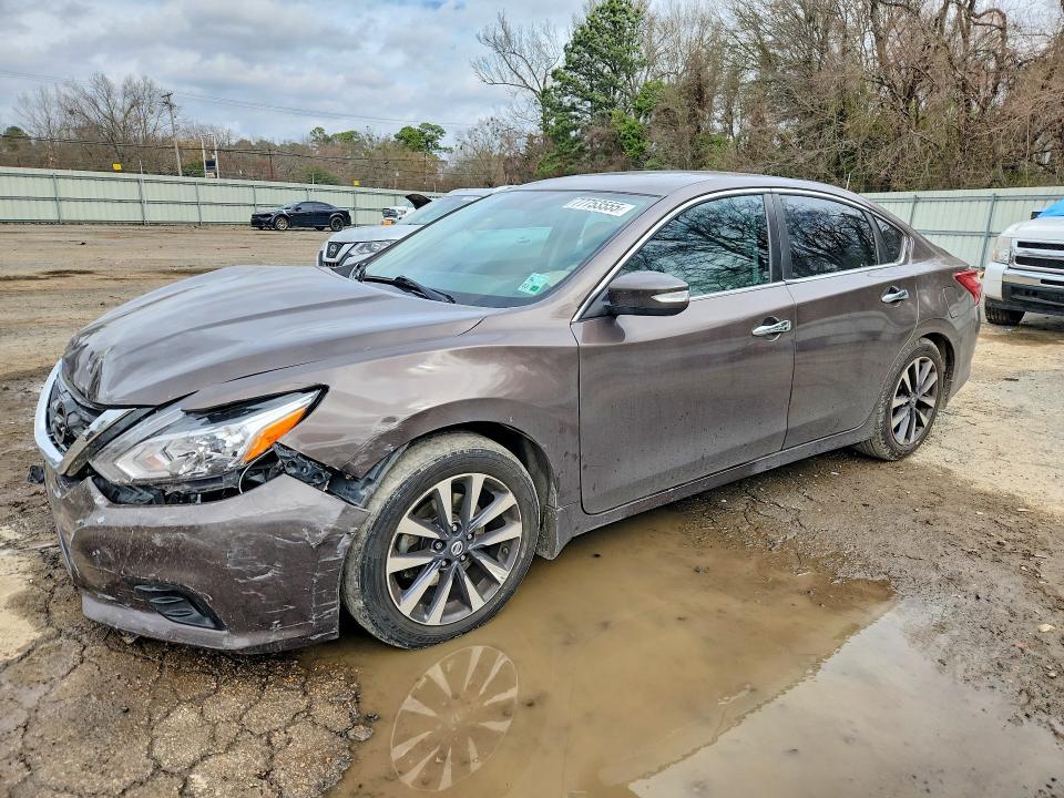 2016 Niss Altima 2.5