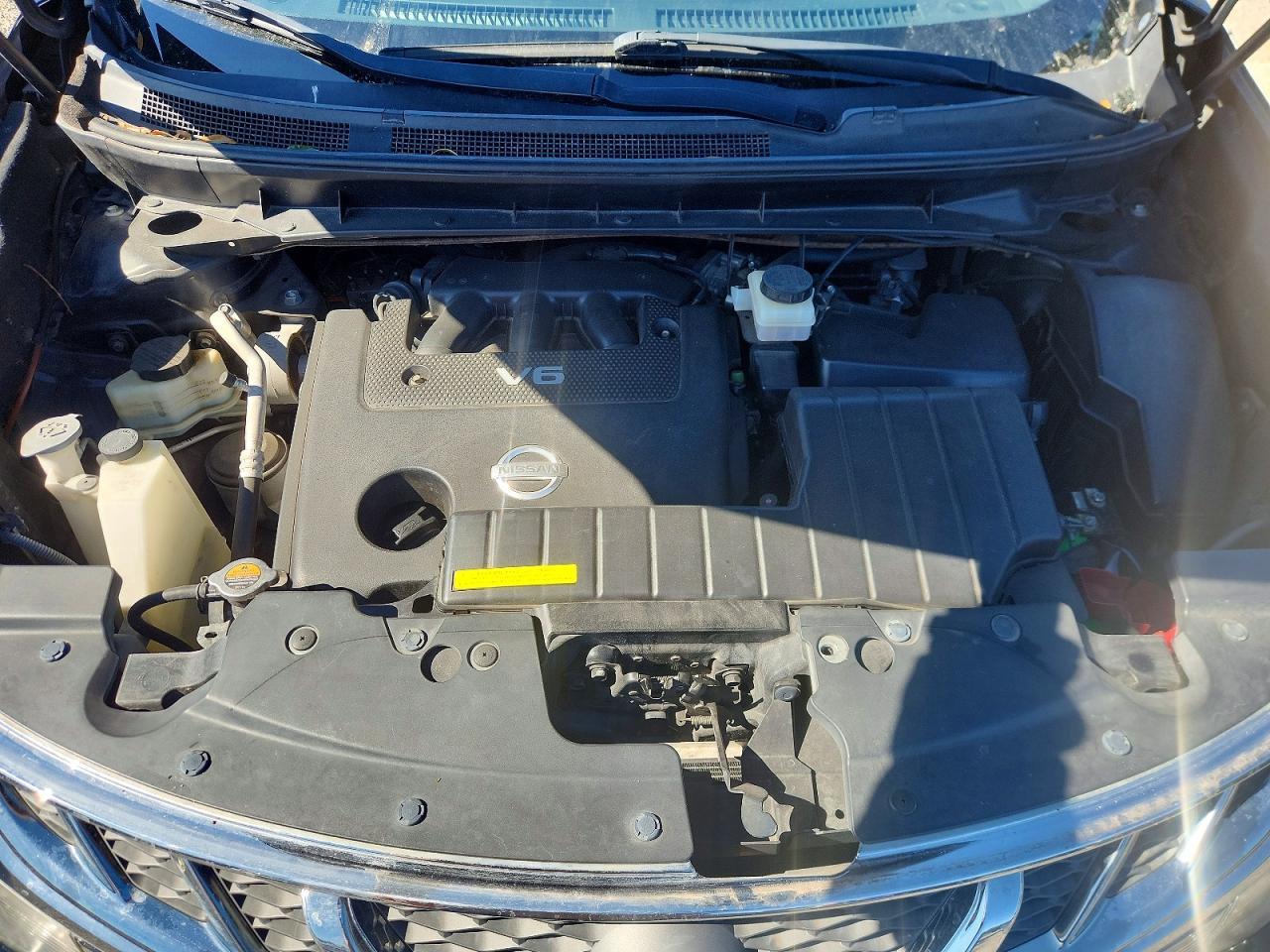 2011 Nissan Murano s