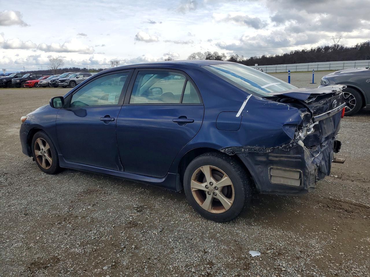 2013 Toyota Corolla s
