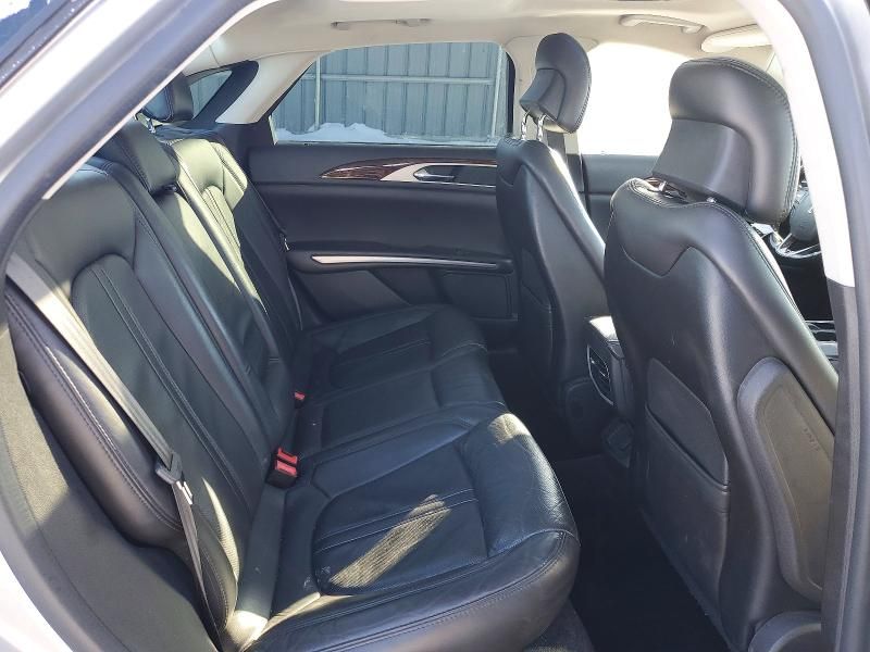 2013 Lincoln Townhouse MKZ